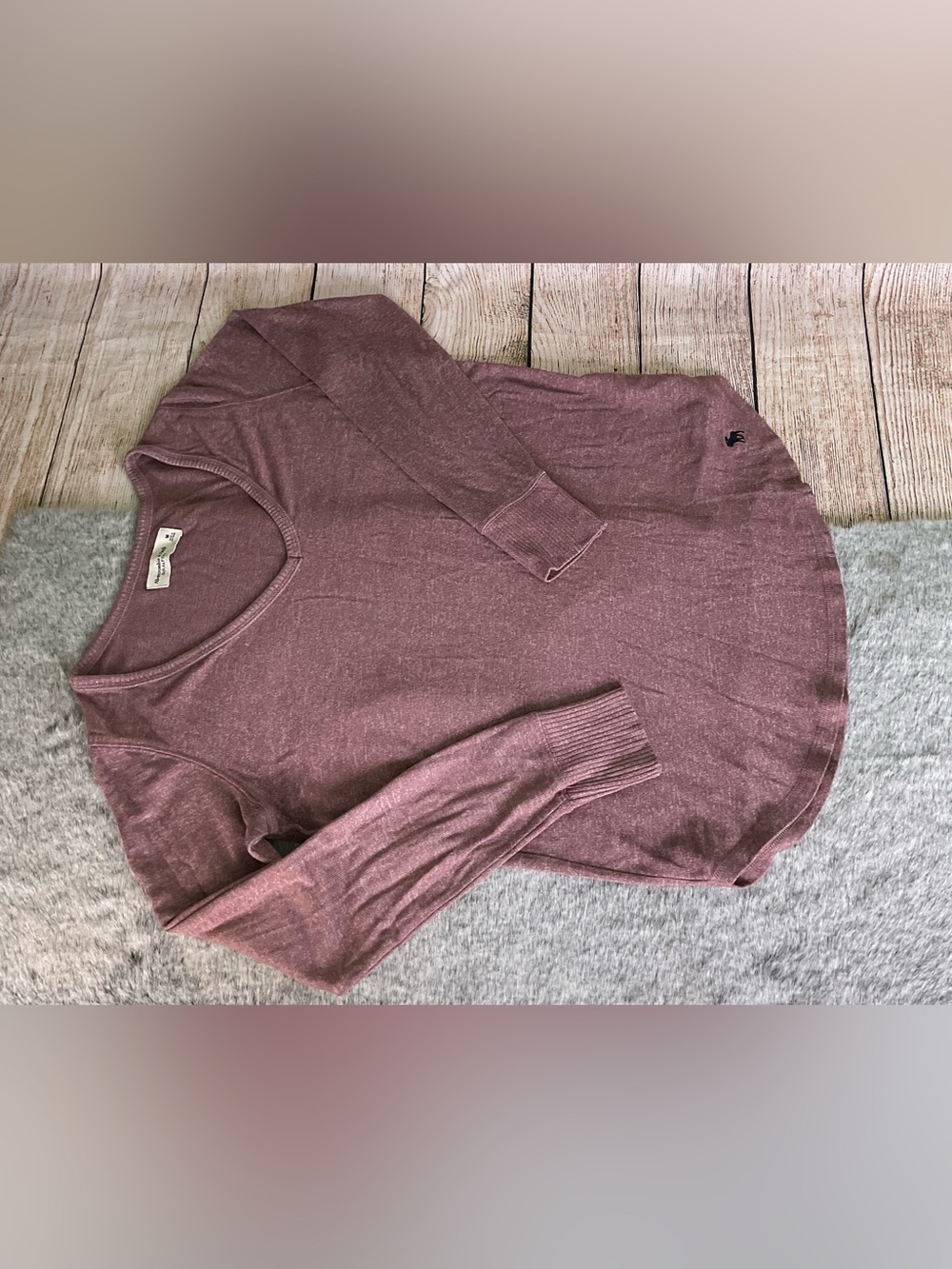 Abercrombie & Fitch Soft A&F Cozy V-neck Top Size M